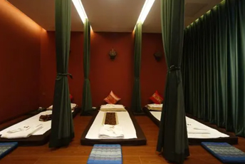 深圳罗湖区泰式按摩的被动瑜伽:当身体被折叠成诗